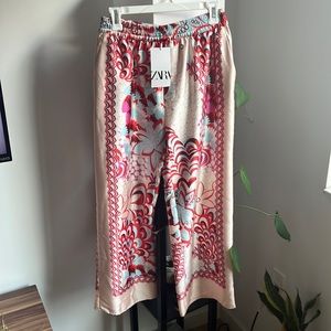 New colorful Zara pants